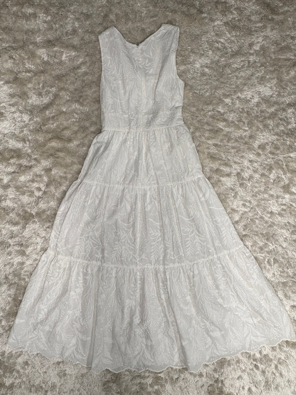 Calvin Klein White Sleeveless Tie- Waist Maxi Dress w/ Textured Leaf Embroidery - Picture 2 of 10